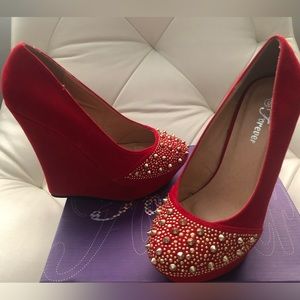 Woman’s shoes